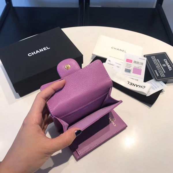 シャネル財布全体デザイン